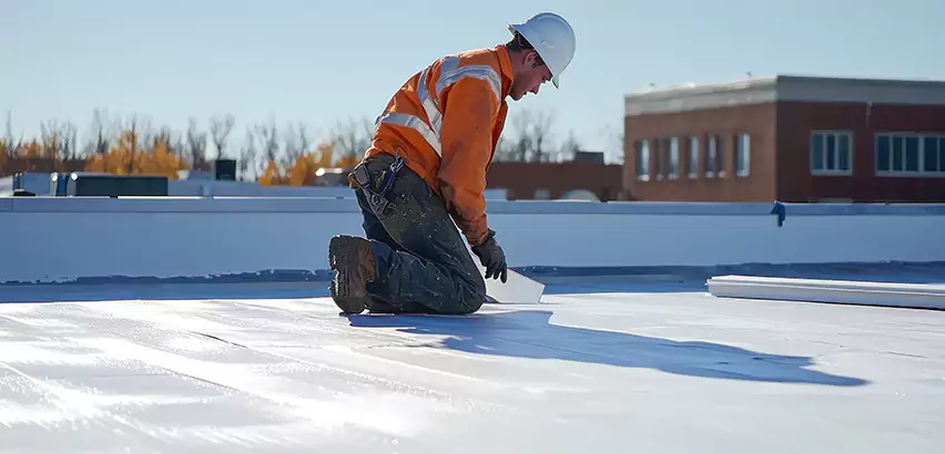 Professional Flat Roofing Services in Algonquin, IL