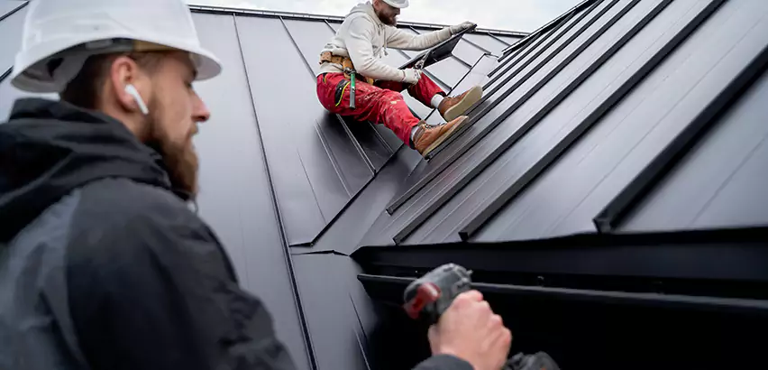 Professional Gutter Repair Services in Algonquin, IL